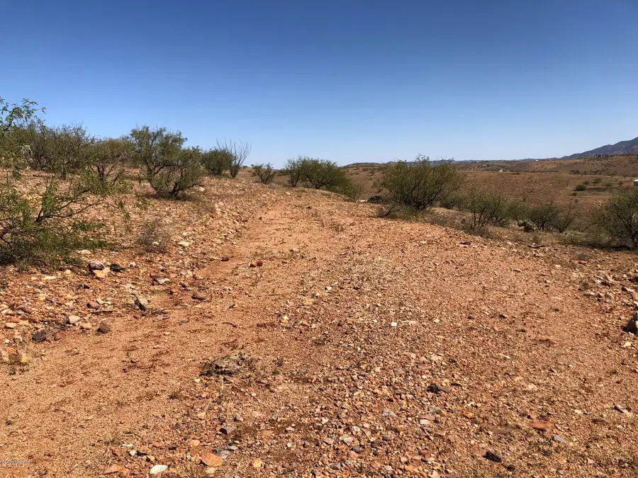 262 Circulo Montana #27, Patagonia, AZ 85624 - Image #2