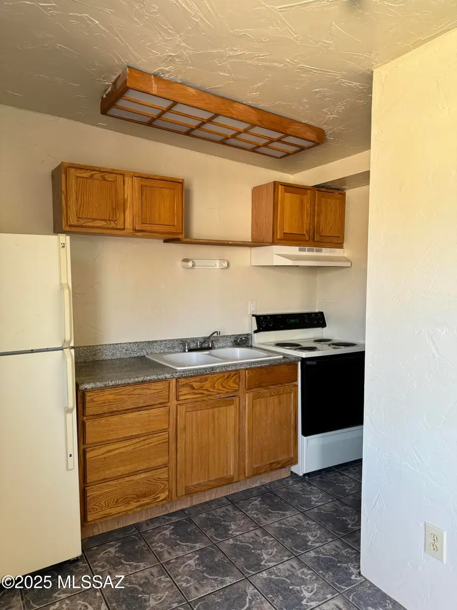 2437 N Edith, Tucson, AZ 85716 - #3