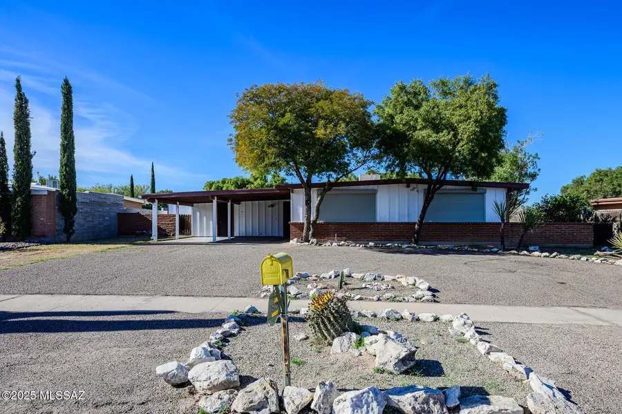 1241 N Camino Seco, Tucson, AZ 85715 - #2