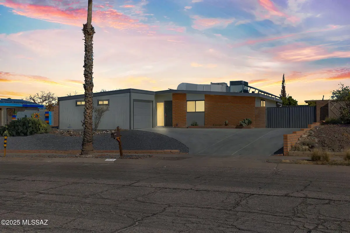 2515 S Kevin Drive, Tucson, AZ 85748 - Image #1