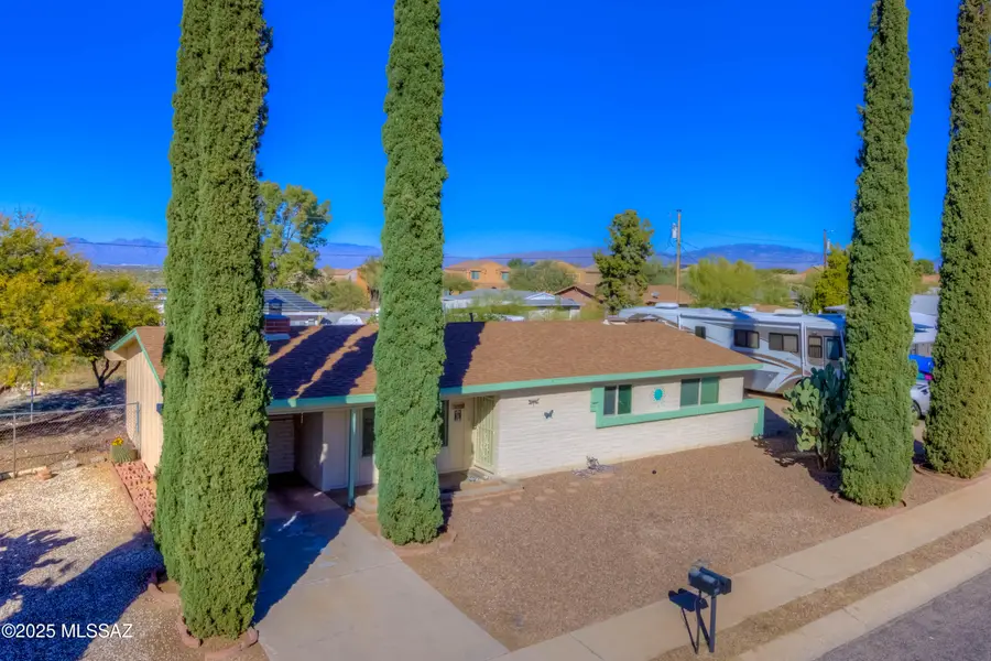 150 W Cn Rock, Corona De Tucson, AZ 85641 - #2