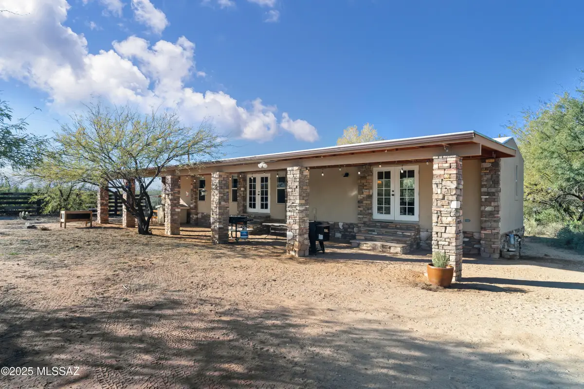 16880 S Country Club Road, Sahuarita, AZ 85629 - Image #1
