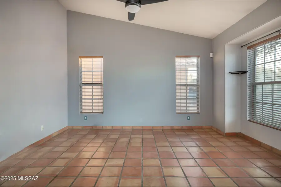 8941 N Willeta Drive, Tucson, AZ 85743 - Image #3