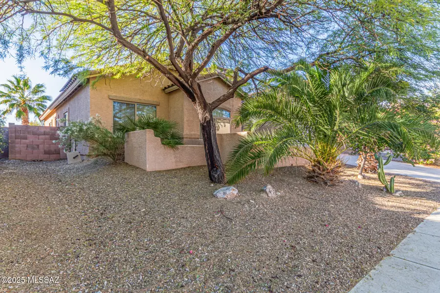 11951 N Cantata Drive, Oro Valley, AZ 85737 - Image #3