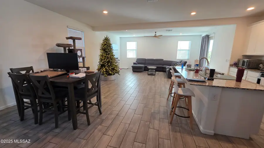 737 W Calle El Teclado, Sahuarita, AZ 85629 - Image #3