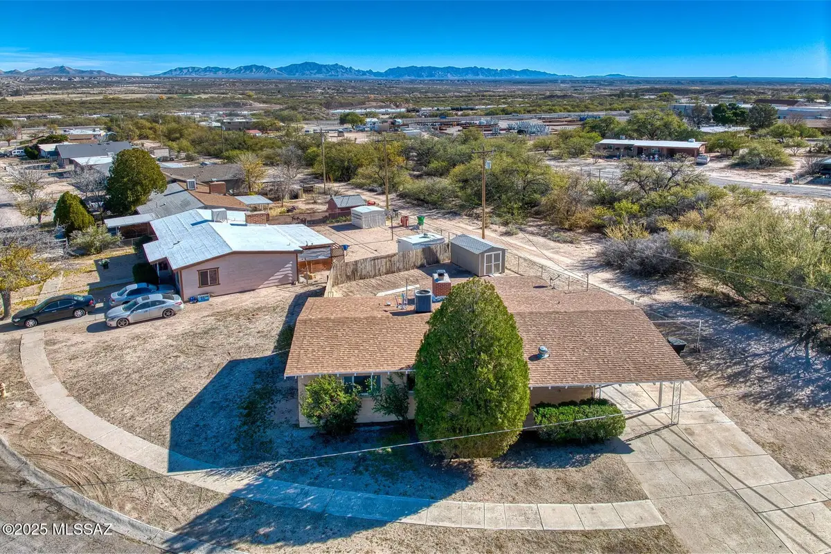 885 S Post Road, Benson, AZ 85602 - Image #1