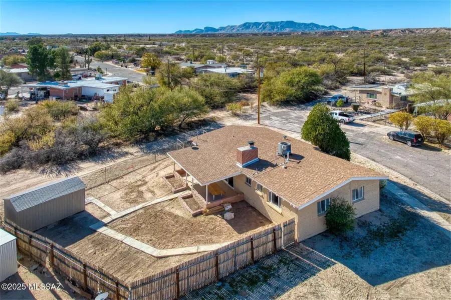 885 S Post Road, Benson, AZ 85602 - Image #3