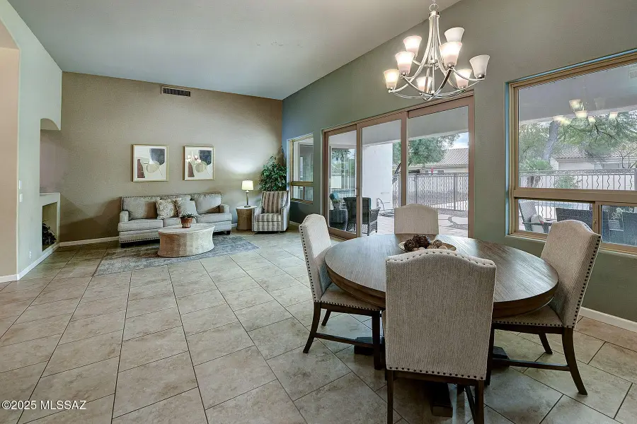 2145 N Water View Court, Tucson, AZ 85749 - Image #2