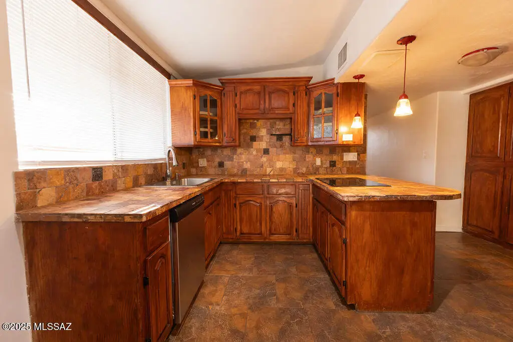 3318 W Orange Grove Road, Tucson, AZ 85741 - Image #1