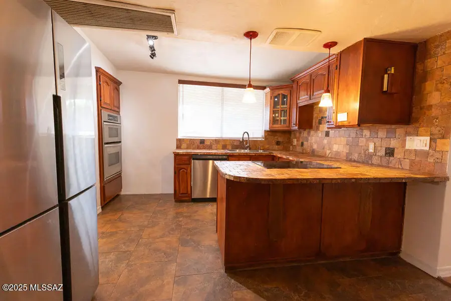 3318 W Orange Grove Road, Tucson, AZ 85741 - Image #3