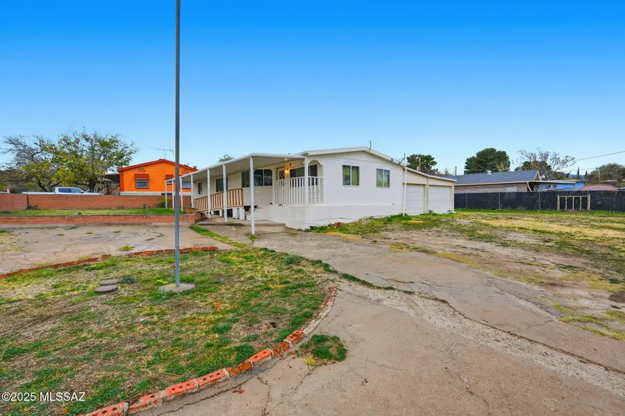 2245 W Camino Amigo, Oracle, AZ 85623 - Image #2