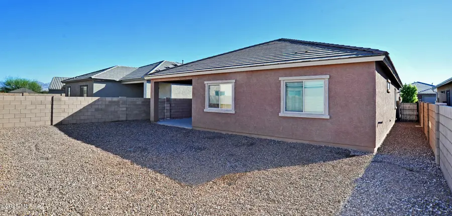 10916 W Claxton Drive, Marana, AZ 85653 - Image #2