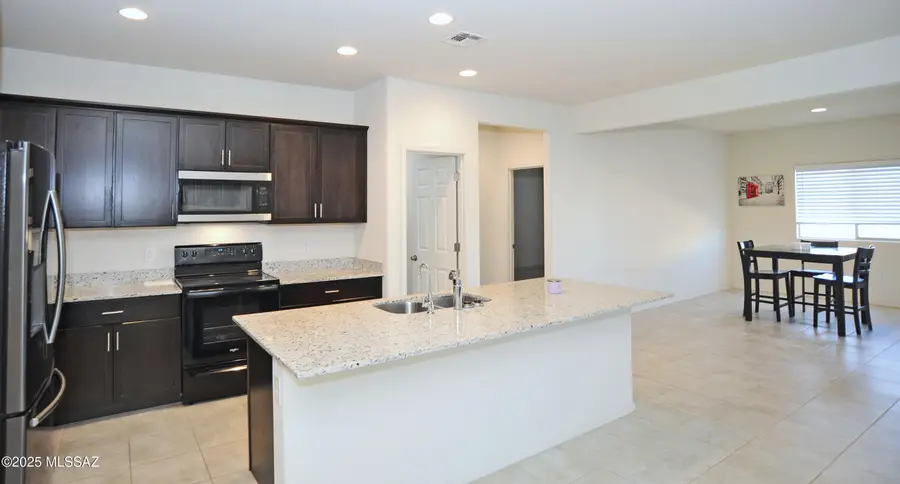 10916 W Claxton Drive, Marana, AZ 85653 - Image #3