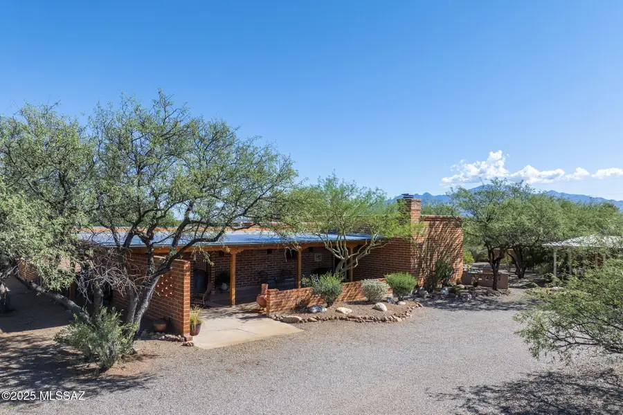 18 Piedra Drive, Tubac, AZ 85646 - Image #2