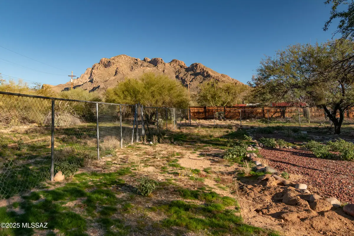 320 W Spring Valley Drive, Oro Valley, AZ 85704 - Image #1