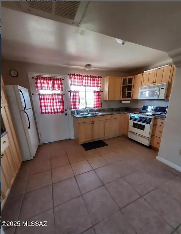 135 S Paseo Quinta, Green Valley, AZ 85614