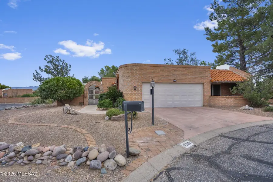 2780 S Placita Rustica, Green Valley, AZ 85622 - Image #2