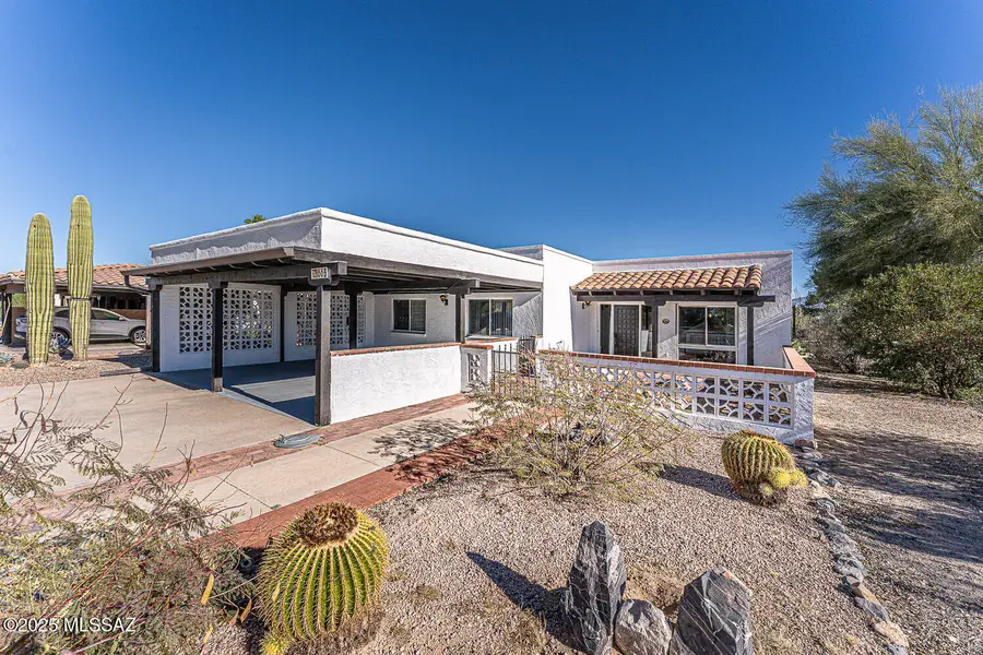 665 S Los Rubies, Green Valley, AZ 85614 - Image #3