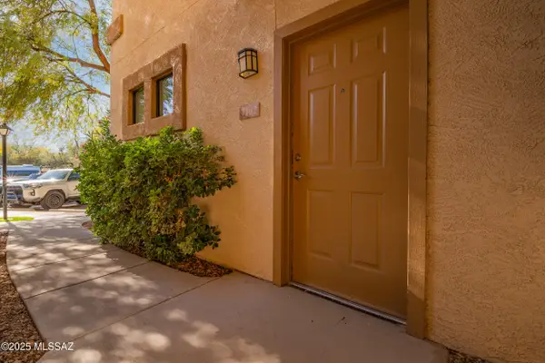 2550 E River Road #7102, Tucson, AZ 85718