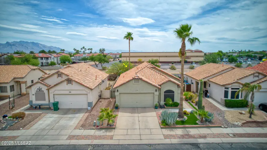 7956 N Panamint, Tucson, AZ 85743 - Image #3