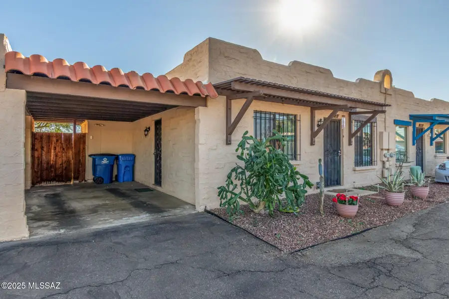 1917 W La Osa, Tucson, AZ 85705 - Image #2