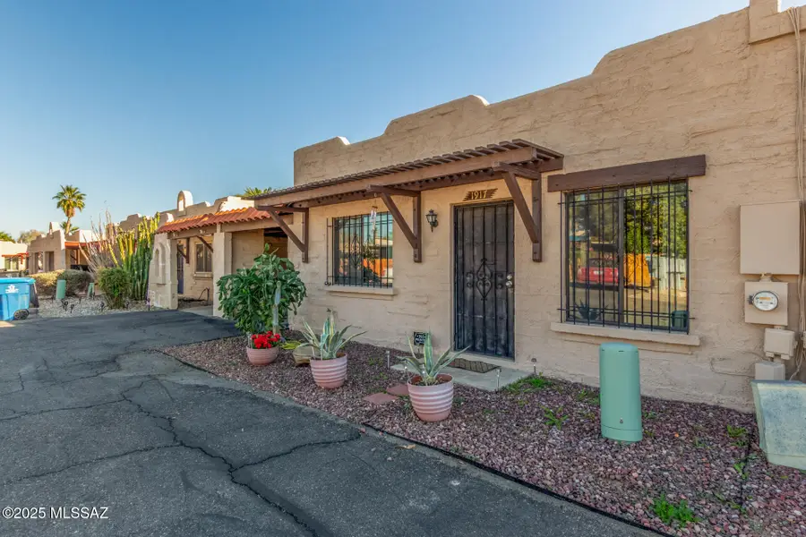 1917 W La Osa, Tucson, AZ 85705 - Image #3