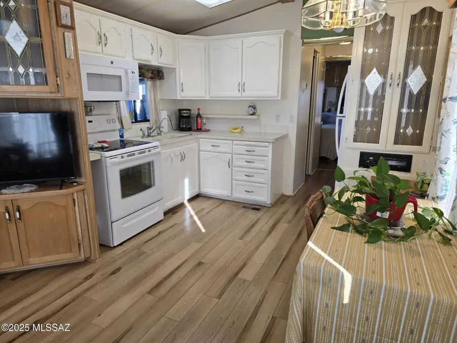 1915 W Casa Del Rio, Benson, AZ 85602 - Image #3