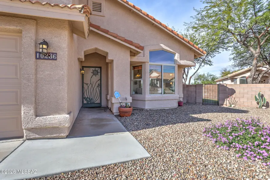 10236 E Buffaloberry, Tucson, AZ 85748 - Image #2