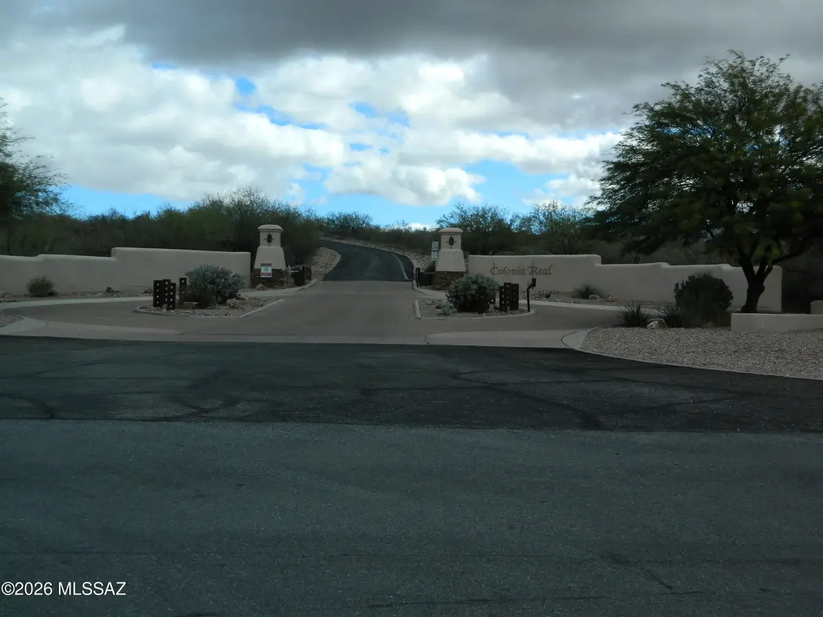 422 E Corte Artura Azul, Green Valley, AZ 85614 - Image #1