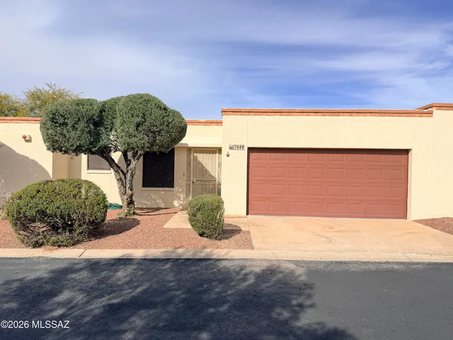 7649 E Bellevue, Tucson, AZ 85715 - Image #2