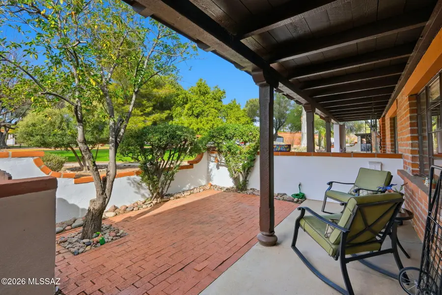 361 S Paseo Pena, Green Valley, AZ 85614 - Image #3