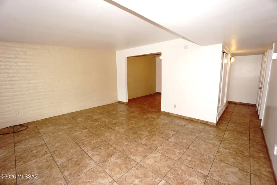 3317 E Fort Lowell, Tucson, AZ 85716 - Image #3