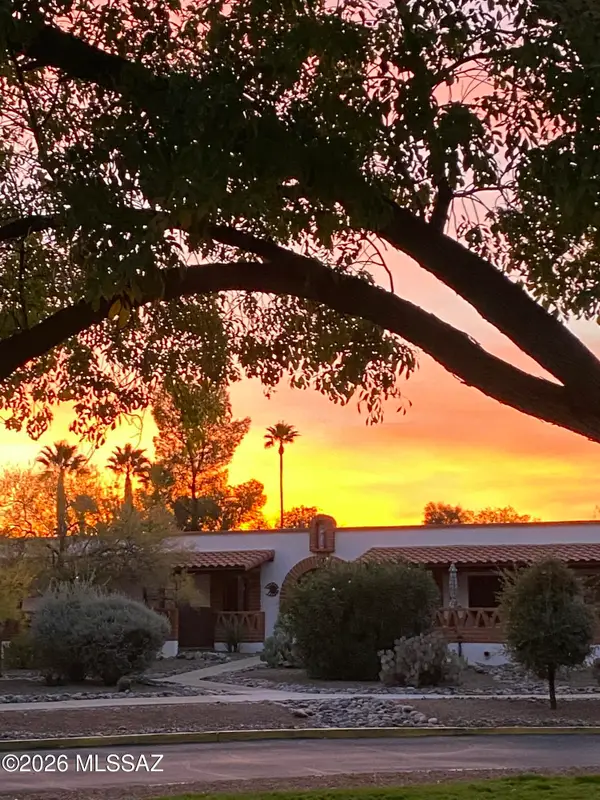 445 S Paseo Quinta, Green Valley, AZ 85614