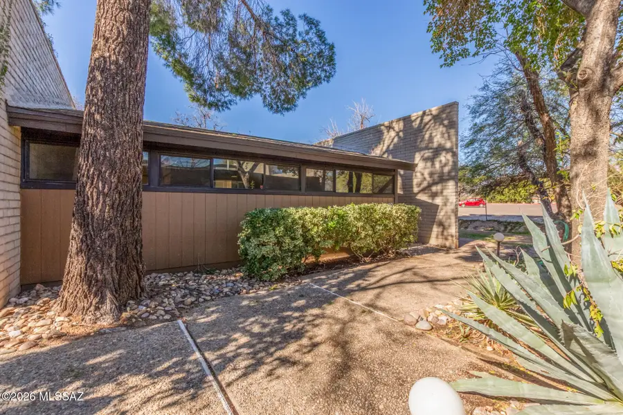 5701 E Glenn, Tucson, AZ 85712 - Image #2