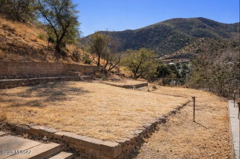 34 Art, Bisbee, AZ 85603 - #3