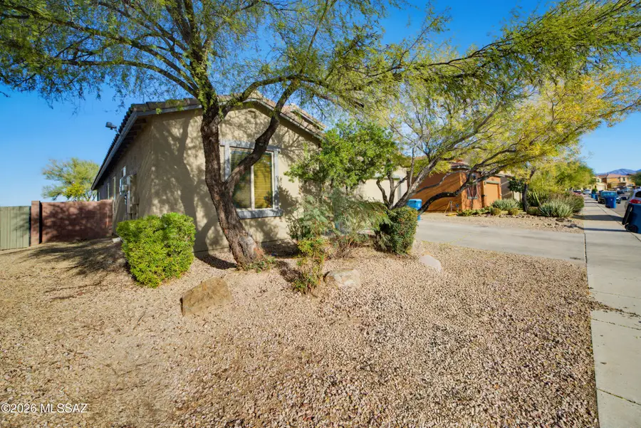 1111 E Madera Grove, Sahuarita, AZ 85629 - #2