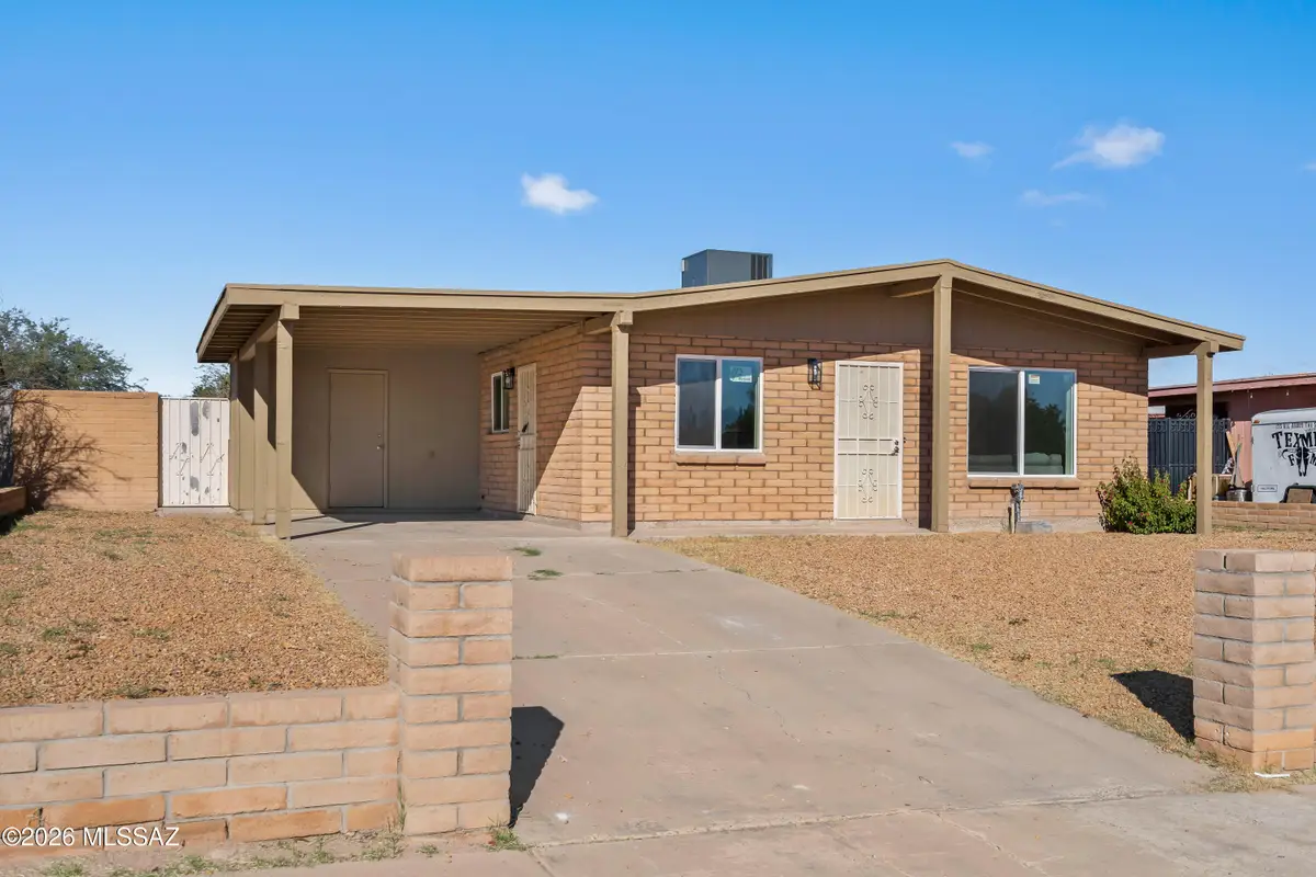 3042 W Christopher, Tucson, AZ 85746 - #1