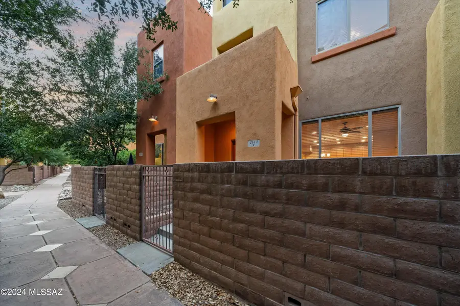 2442 E Emerald Moon, Tucson, AZ 85718 - Image #3