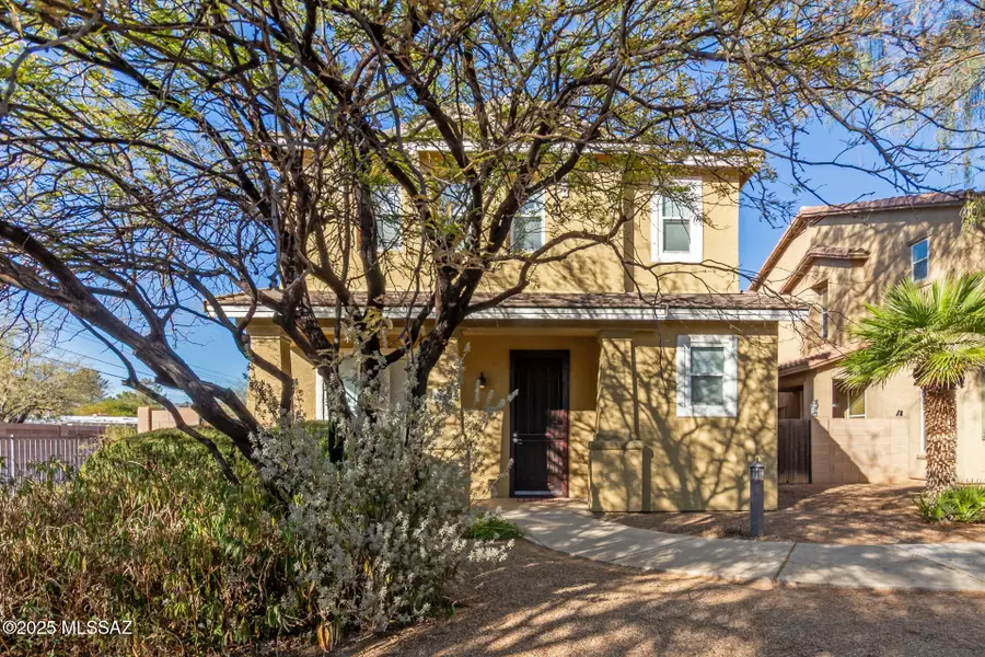 2713 N Neruda, Tucson, AZ 85712 - Image #2