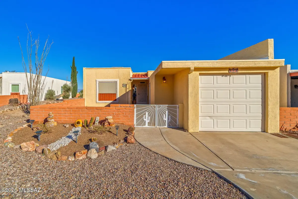 608 W Rio San Pedro, Green Valley, AZ 85614 - Image #1