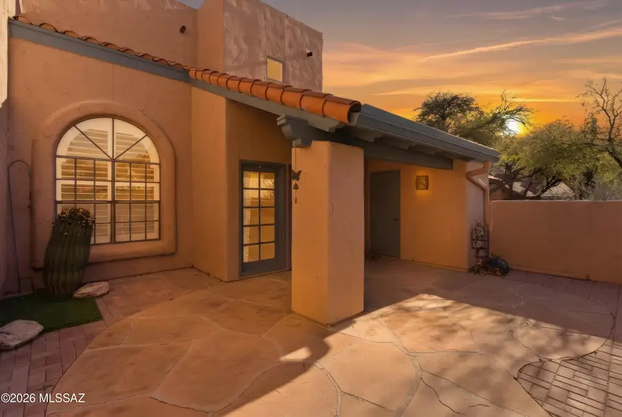 5461 N Va Del Arbolito, Tucson, AZ 85750 - Image #2