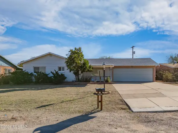 4732 E Scarlett, Tucson, AZ 85711