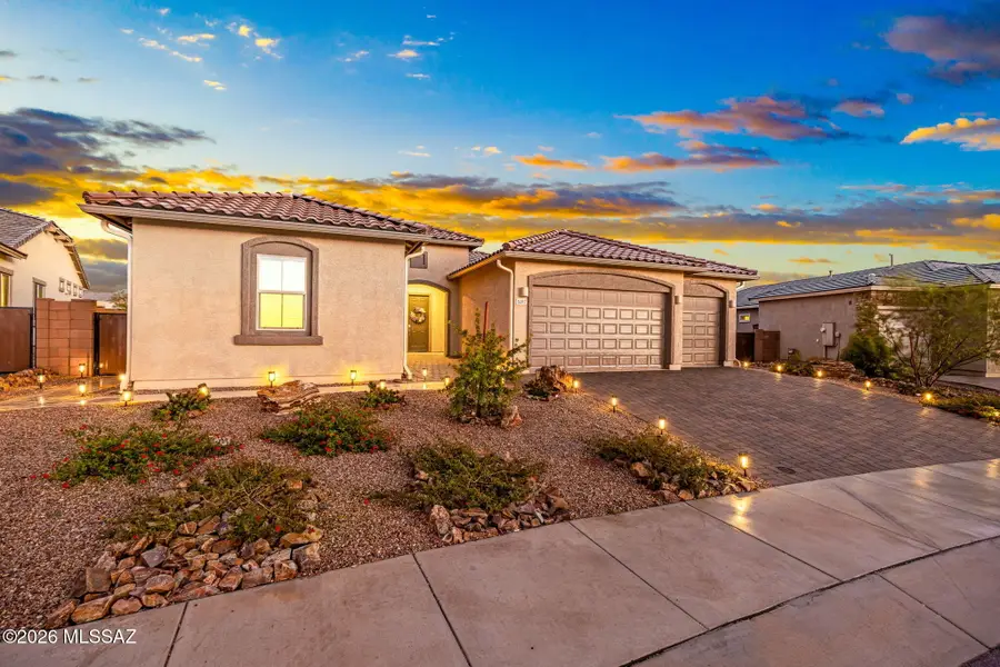 5197 W Brentwood, Oro Valley, AZ 85742 - Image #2