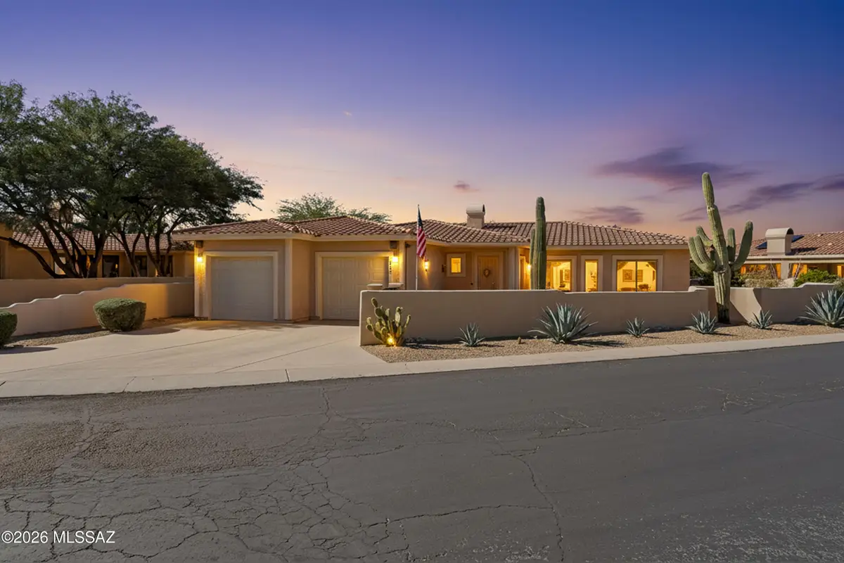 9655 Golden Sun, Oro Valley, AZ 85737 - Image #1