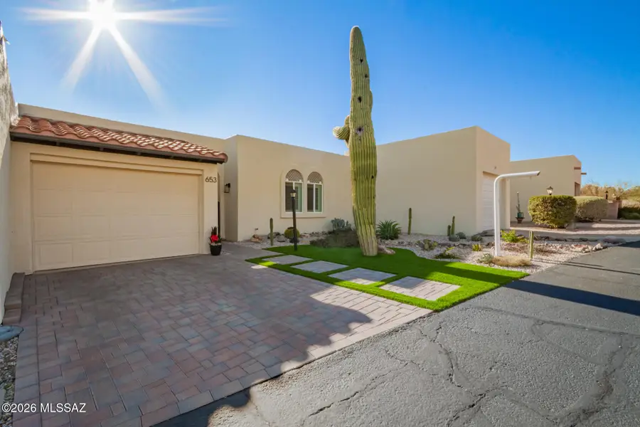 653 W Redondo, Green Valley, AZ 85614 - #2