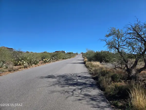 3760 E Nana, Vail, AZ 85641