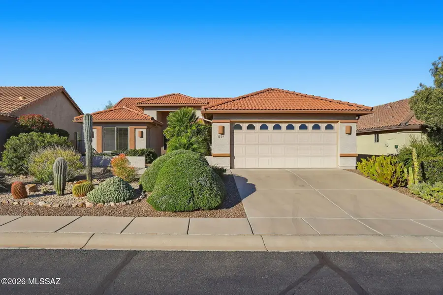 1019 N Rams Head, Green Valley, AZ 85614 - #2