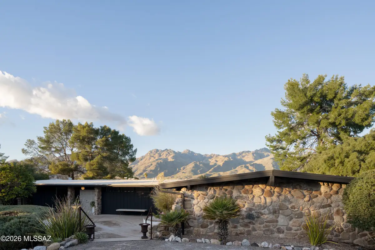 8125 E Moonstone, Tucson, AZ 85750 - Image #1