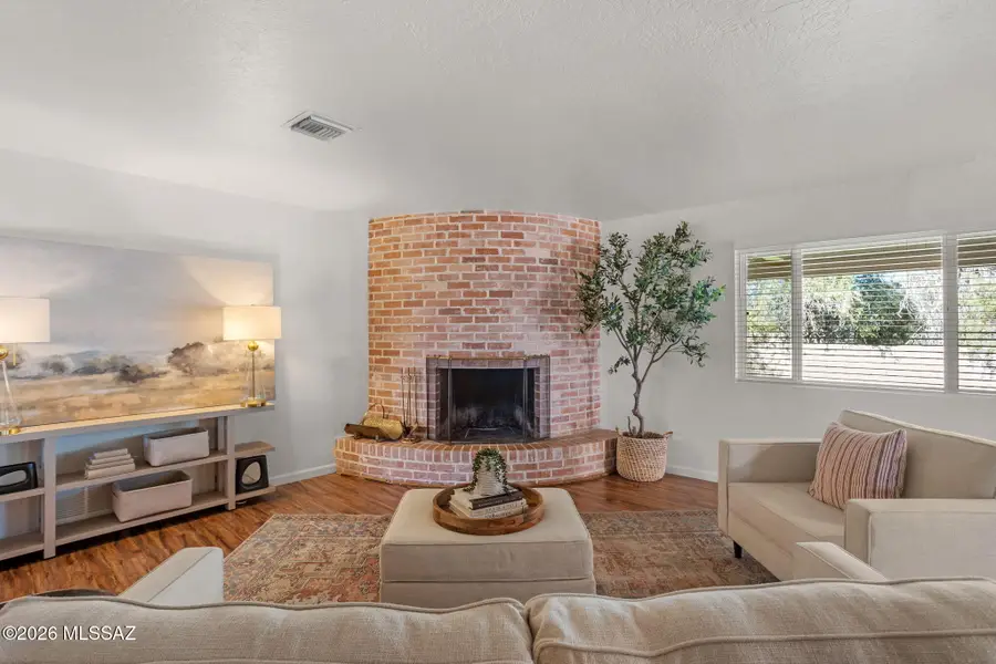 6939 E Crestline, Tucson, AZ 85715 - Image #2