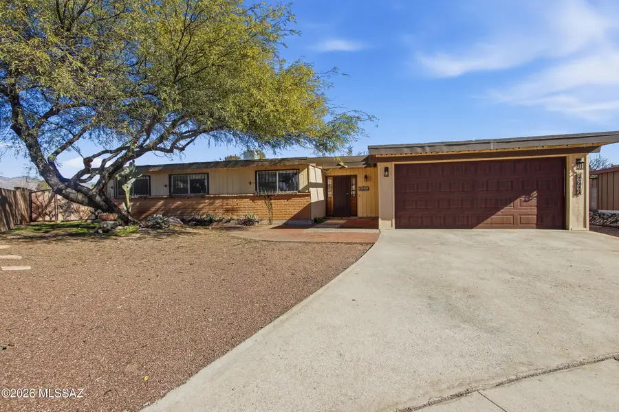 8645 E Bellevue, Tucson, AZ 85715 - Image #2